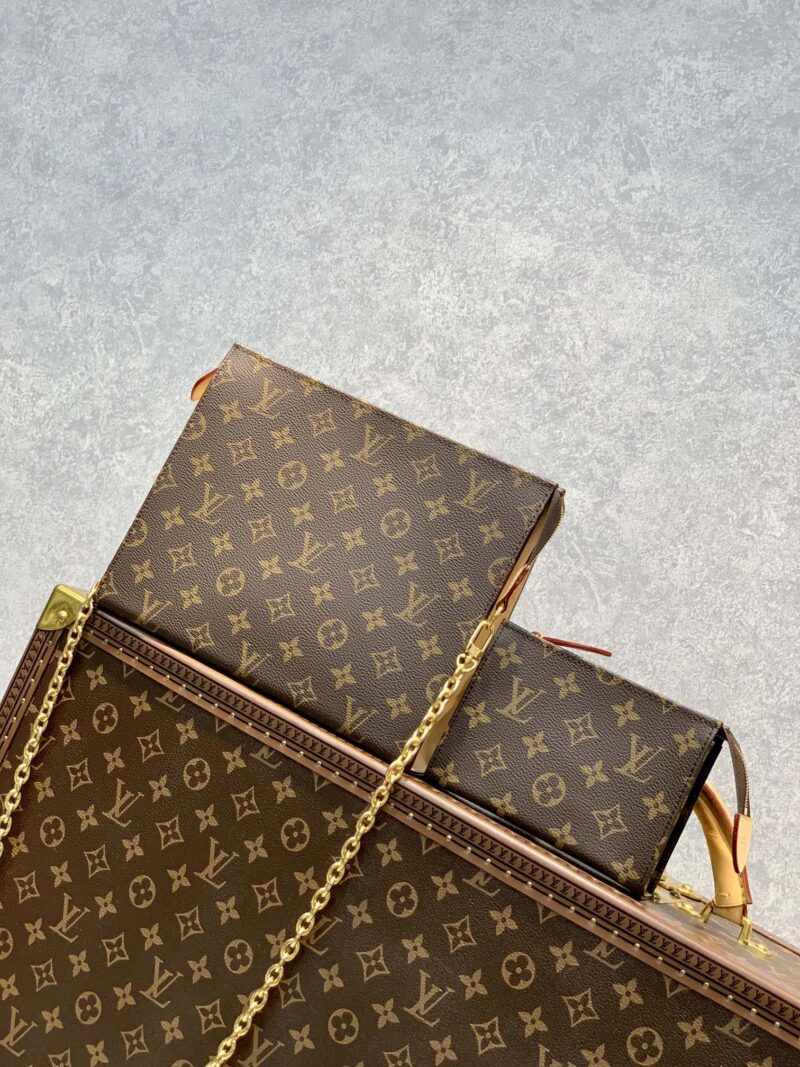 Louis VuittonM47543 Chain Bag-26x20x3CM - Image 3