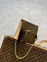 Louis VuittonM47543 Chain Bag-26x20x3CM - Image 4