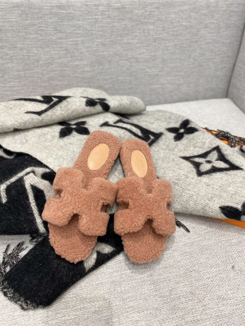 Hermes Sandals - Image 3