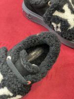 Louis Vuitton Time Out Sneaker-4CM - Image 7