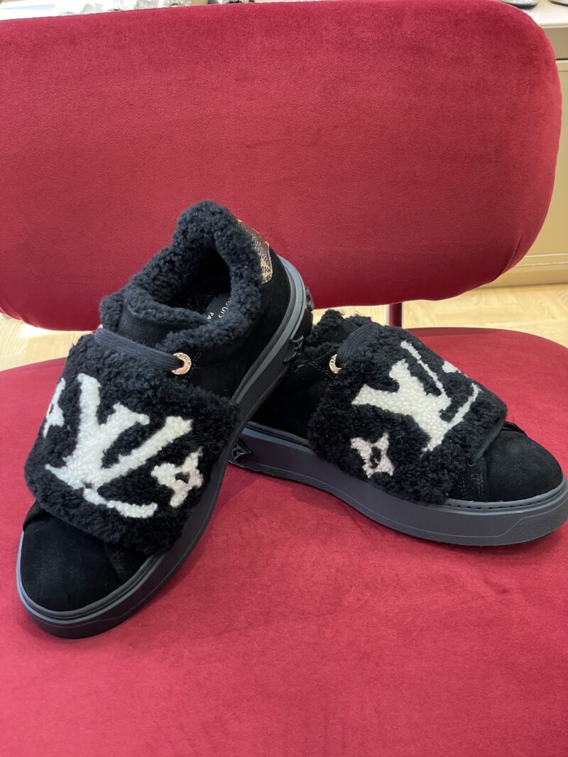 Louis Vuitton Time Out Sneaker-4CM - Image 8