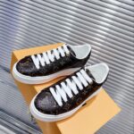 Louis Vuitton Low-Top Sneakers - Image 6