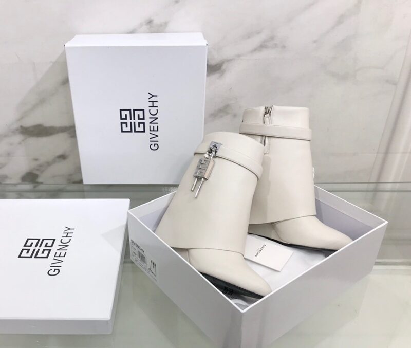 Gienvchy Boots(EU35-42) - Image 8