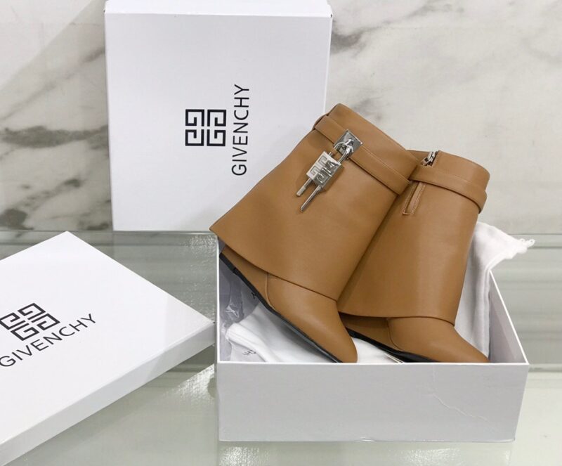 Gienvchy Boots(EU35-42) - Image 2