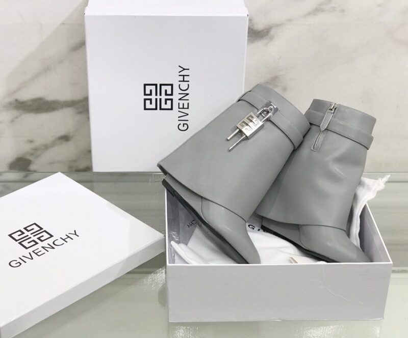 Gienvchy Boots(EU35-42) - Image 2