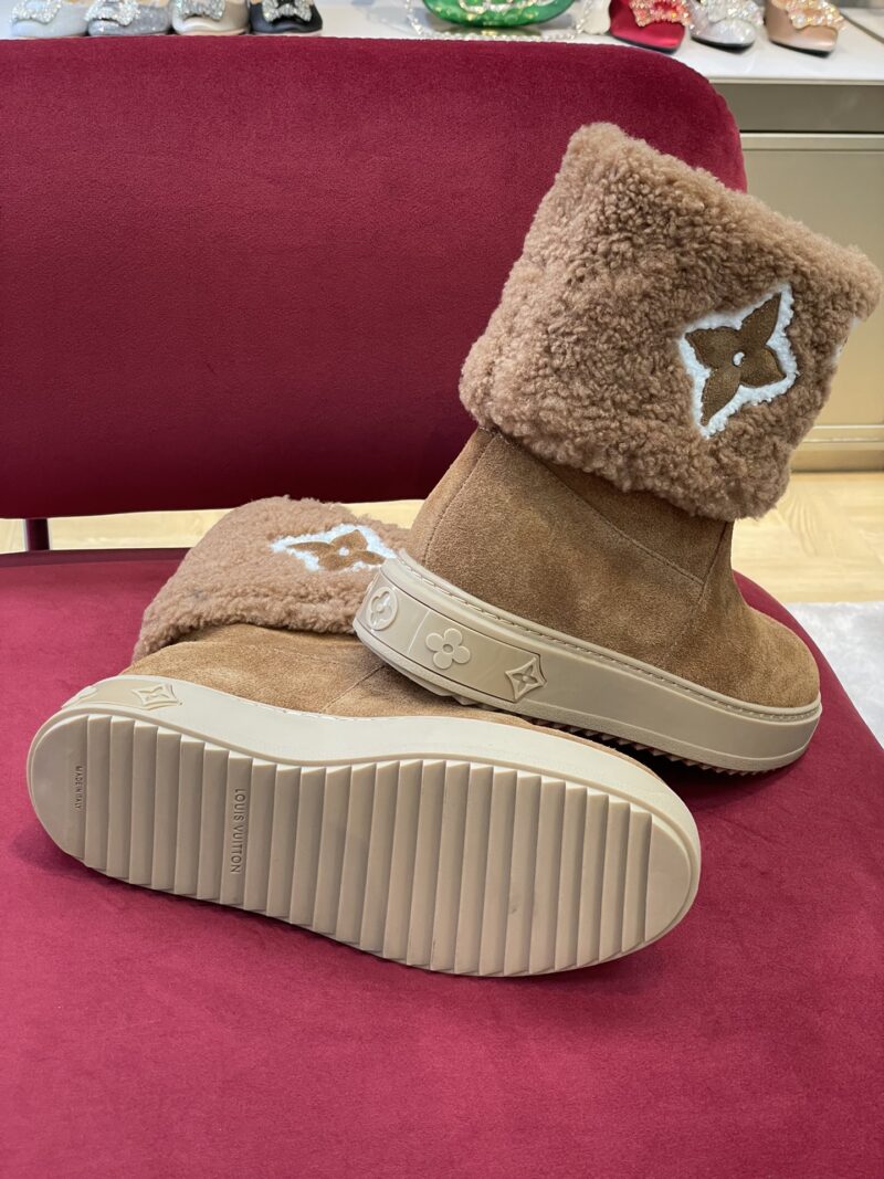 Louis Vuitton Boots - Image 9