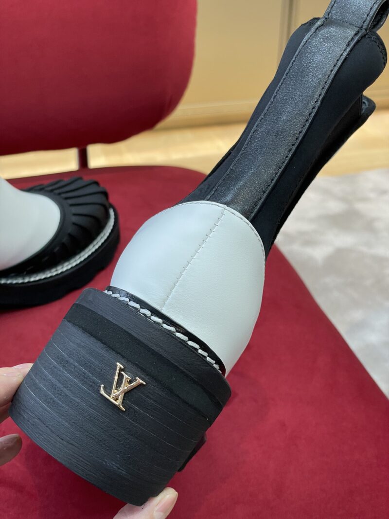 Louis Vuitton Beaubourg Boots - Image 9