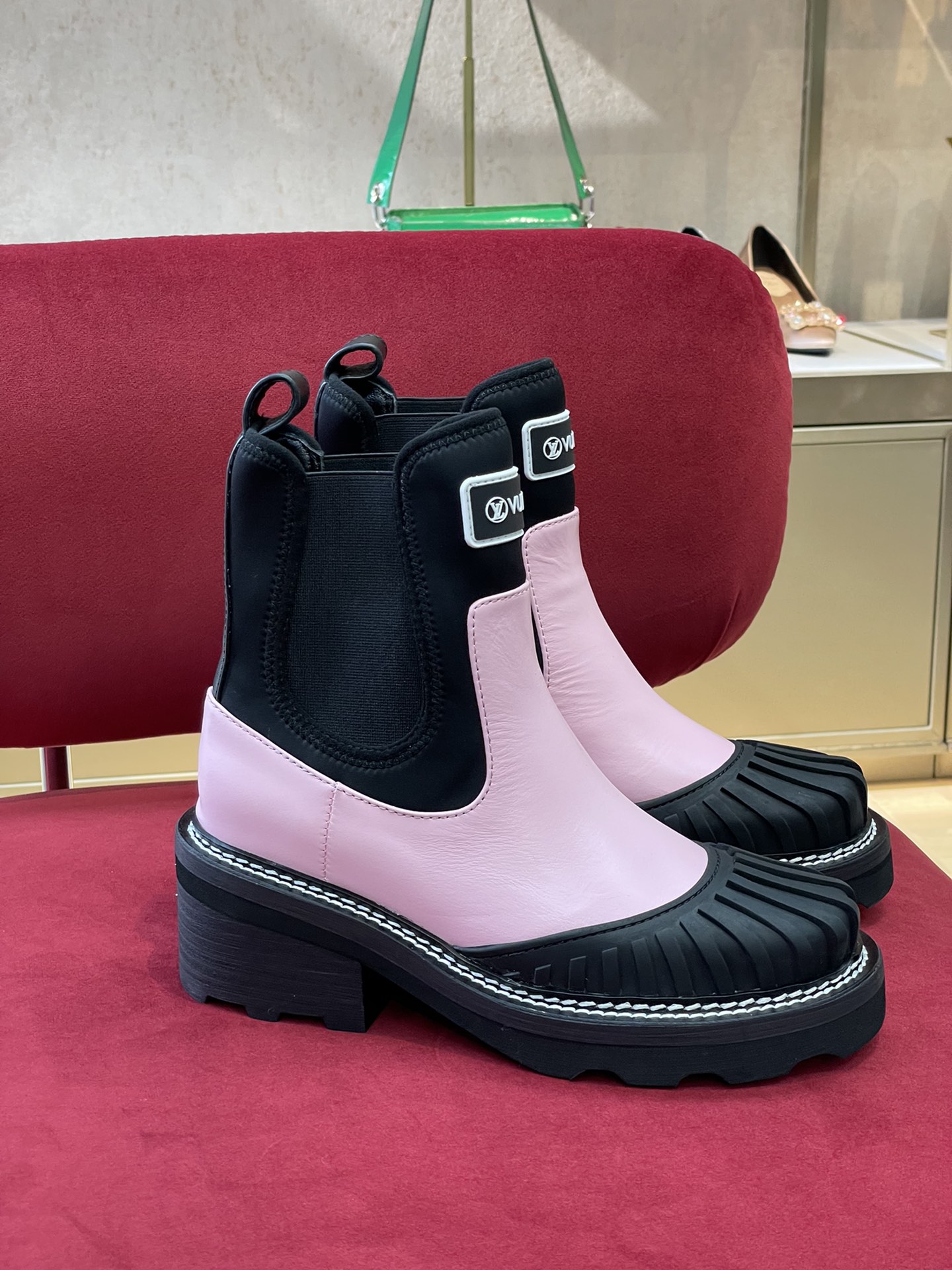 sh-45242211rewrwerwe_1_.jpg Louis Vuitton Beaubourg Boots - Image 1