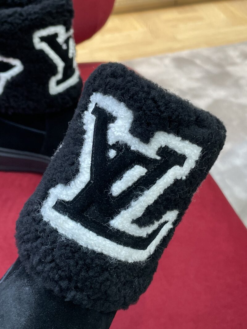 Louis Vuitton Boots - Image 4