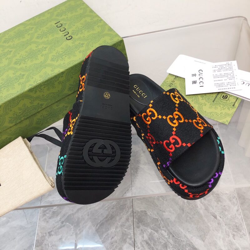 Gucci Slides - Image 7