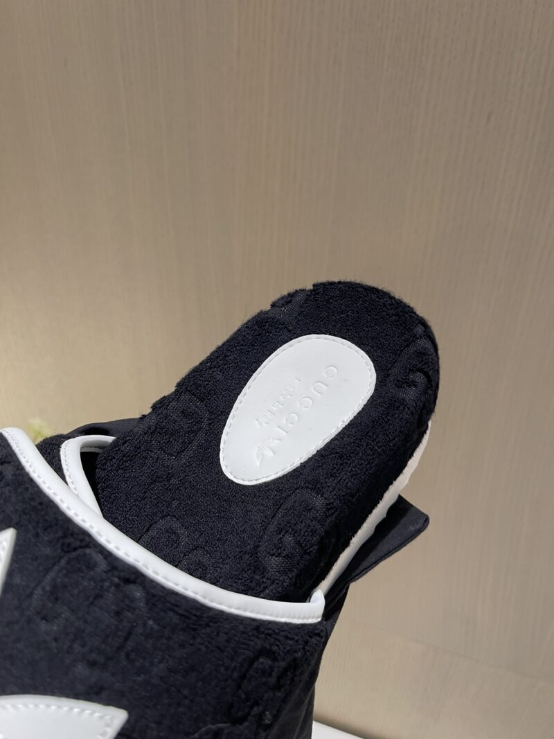 Adidasx Gucci Slides - Image 8