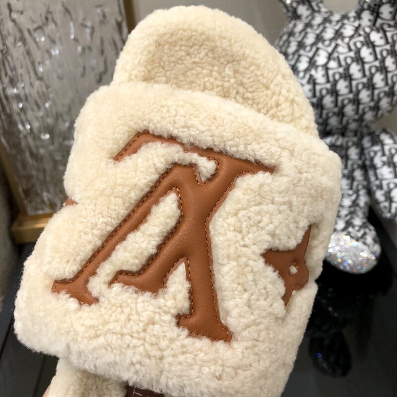 Louis Vuitton Slides - Image 8