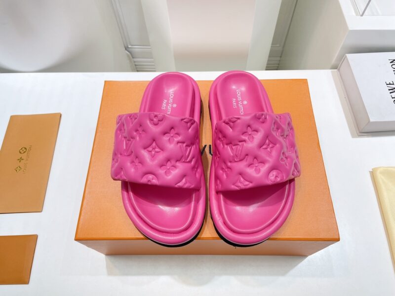 Louis Vuitton Slides - Image 10