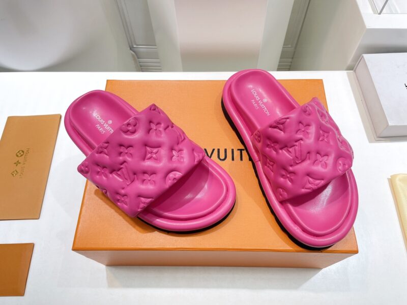 Louis Vuitton Slides - Image 12