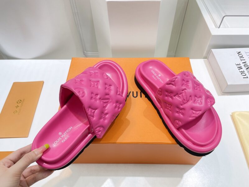 Louis Vuitton Slides - Image 17