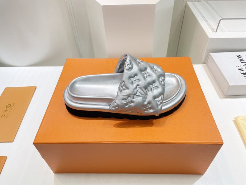 Louis Vuitton Slides - Image 8