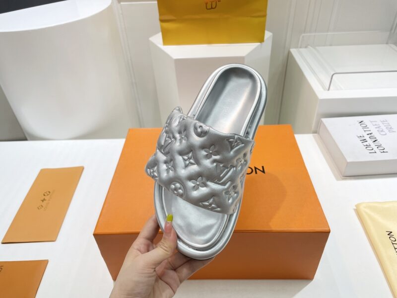 Louis Vuitton Slides - Image 7