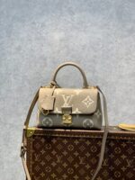 Louis Vuitton Madeleine BB Handbag-24*17*8.5CM