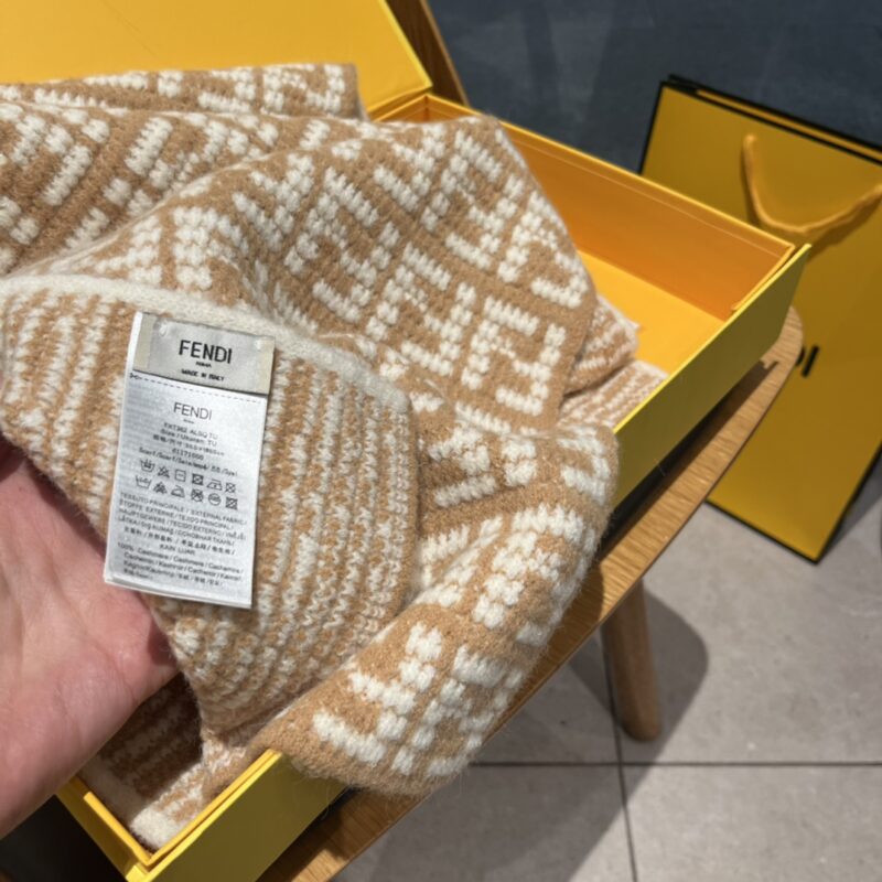 Fendi Scarf-31*180CM - Image 7