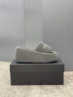 Alexander Wang Slides - Image 2