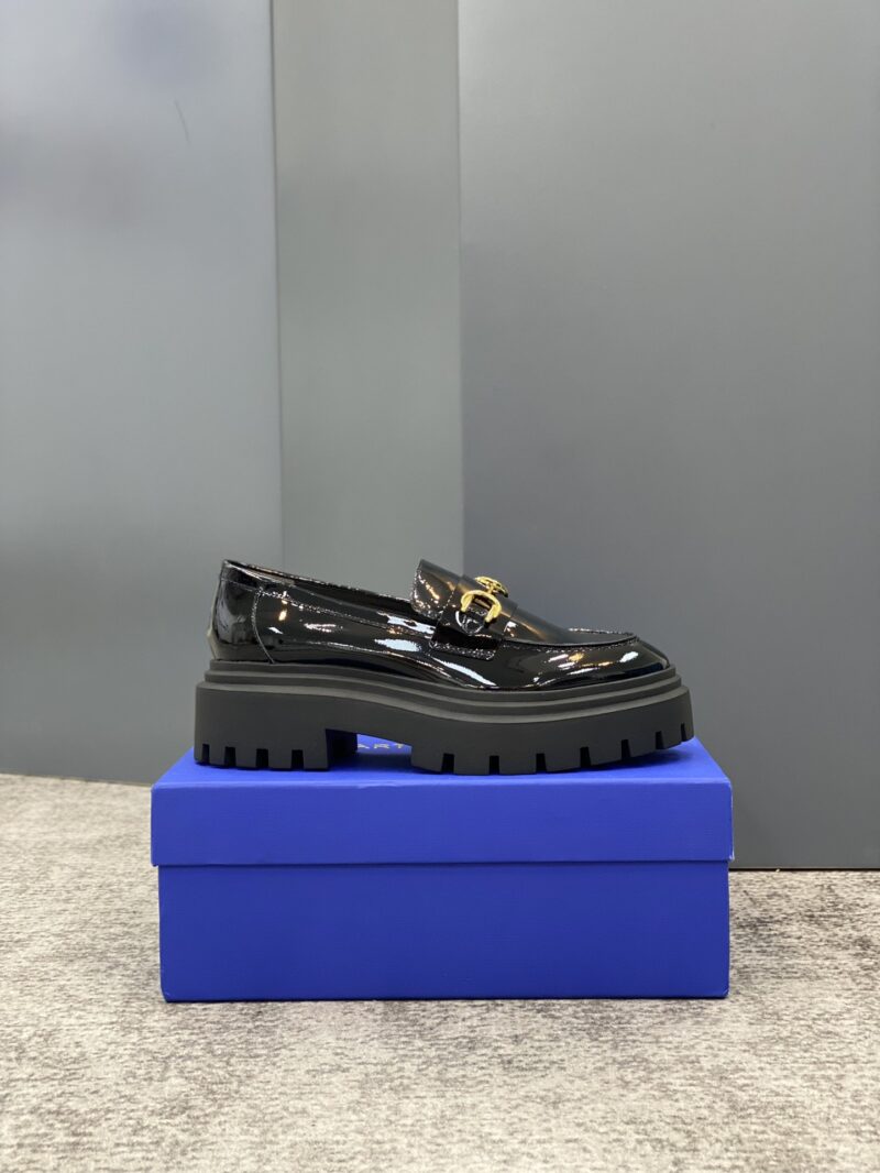 SW Sneaker - Image 3