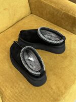 UGG Slides - Image 2
