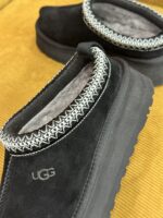 UGG Slides - Image 6