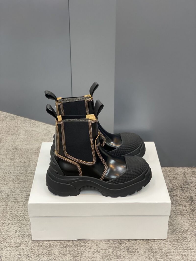 MM6 Boots - Image 6