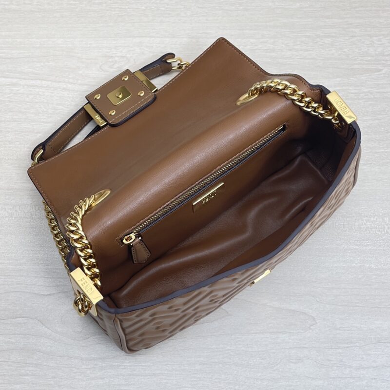 FendI Baguette Bag-24x14x7CM - Image 6