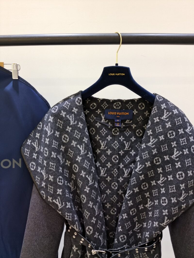 Ch@nel 2022 Short New Autumn/Winter Coat - Image 3