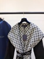 Ch@nel 2022 Short New Autumn/Winter Coat - Image 4