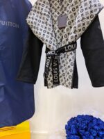 Ch@nel 2022 Short New Autumn/Winter Coat - Image 5