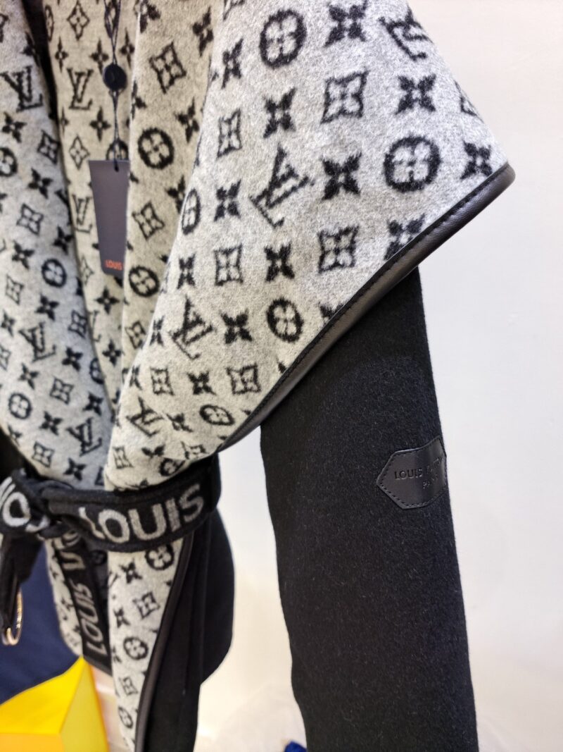 Ch@nel 2022 Short New Autumn/Winter Coat - Image 6