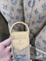 Ch@nel 2022 Short New Autumn/Winter Coat - Image 5