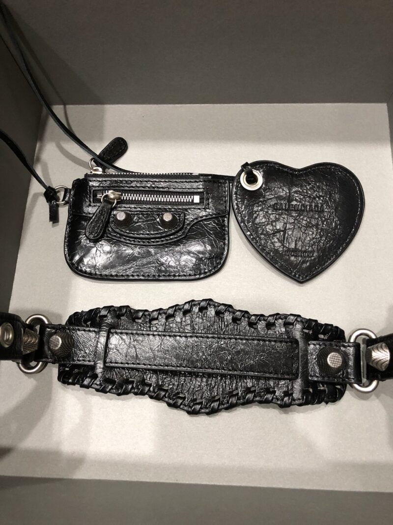 Balenciag Le Cagole Handbags-26*16*10CM - Image 8