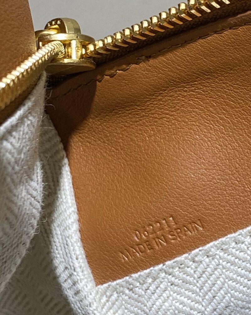 Lowee Puzzle Small Bag-24*10*14CM - Image 8