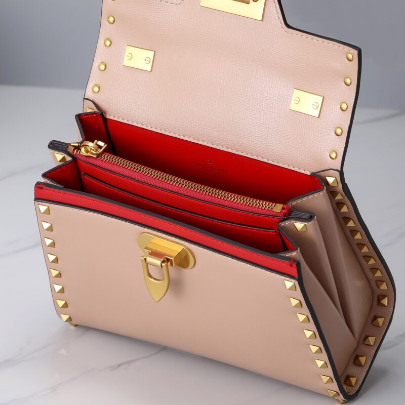 Valentino Garavani Rockstud Alcove-22*17*9CM - Image 9