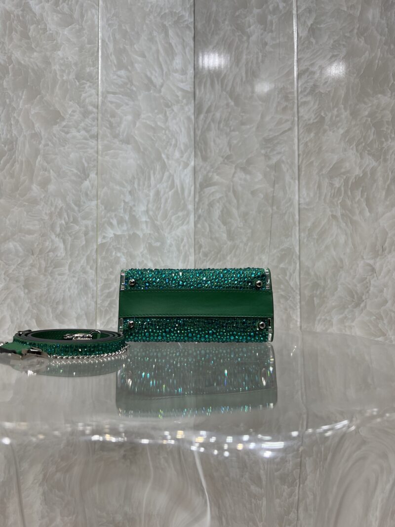 Valentino Vlogo Signature Chain Bag-19*13*9CM - Image 5