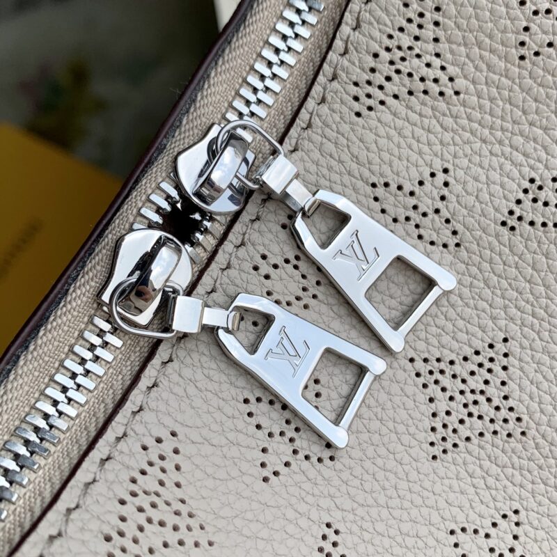 Louis Vuitton Why Knot Handbag-28*34*12CM - Image 5