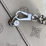 Louis Vuitton Why Knot Handbag-28*34*12CM - Image 6