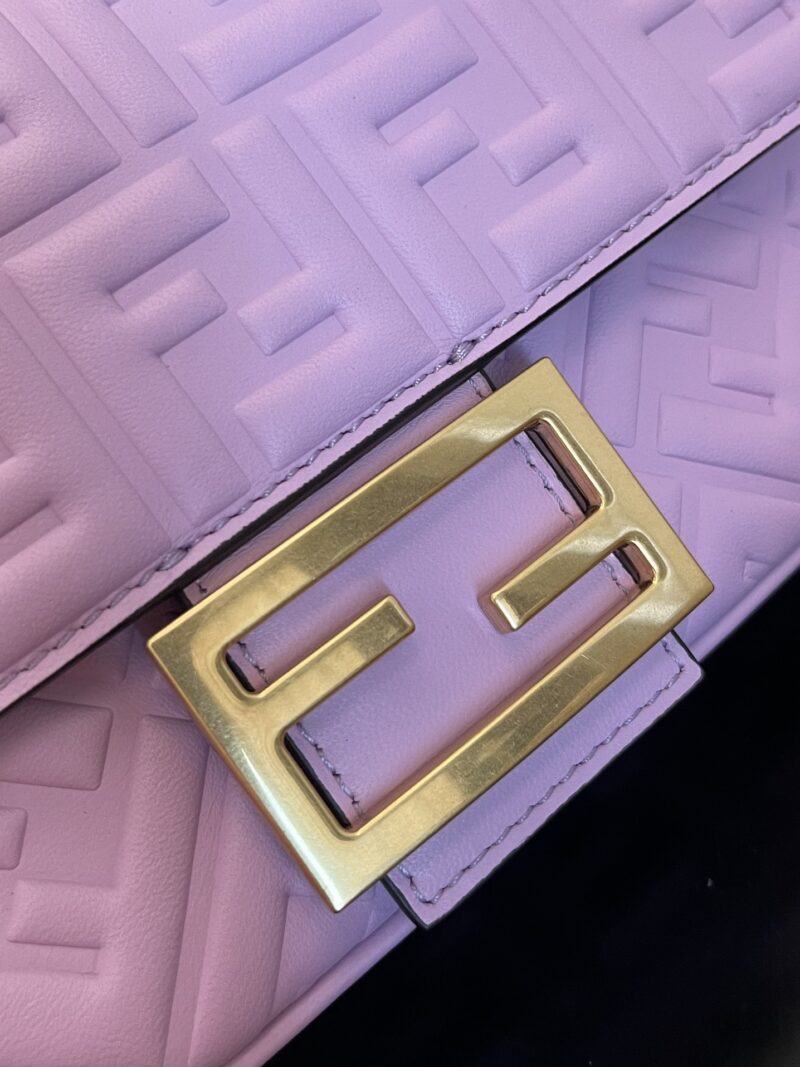 FendI Baguette Bag-24x14x7CM - Image 2