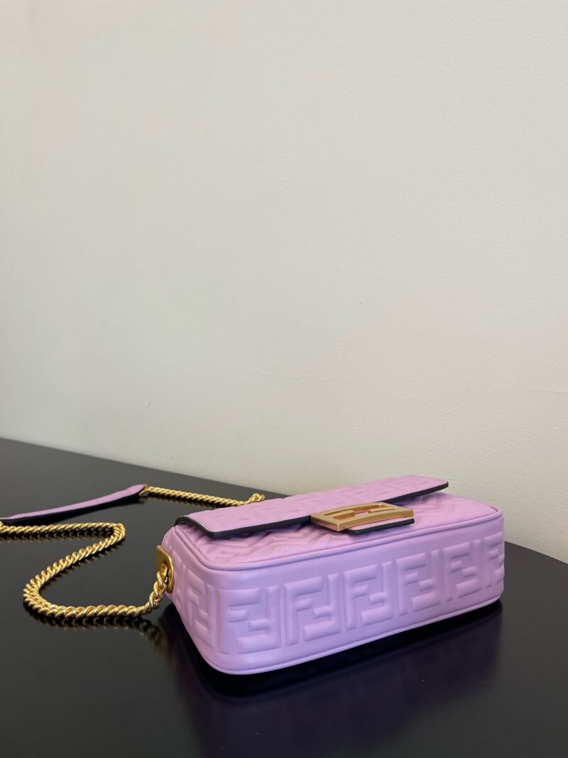 FendI Baguette Bag-24x14x7CM - Image 8