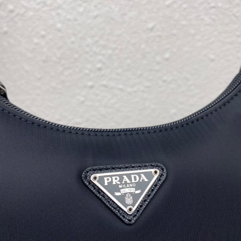 Prada 1NE515 Nylon Hobo Bag-23*13*5CM - Image 6