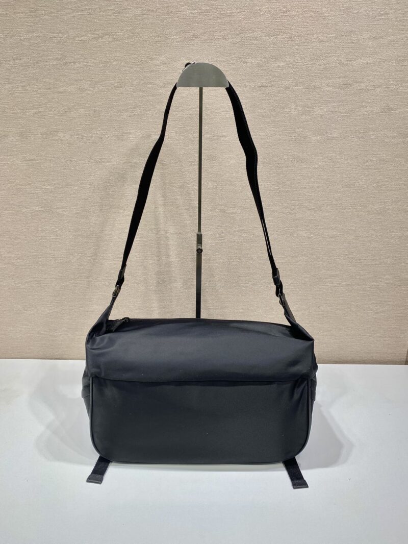 Prada 2VH991A Messenger Bag-32*18*16CM - Image 4