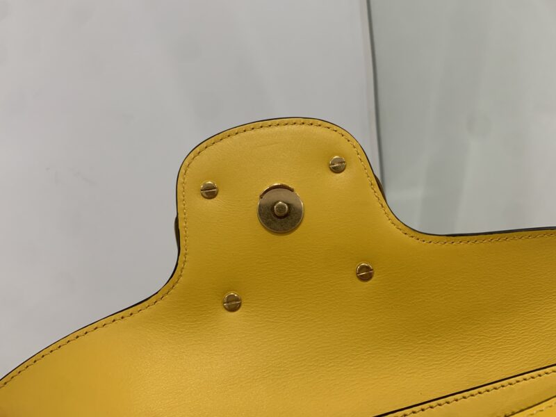 Valentino Garavani Locò Shoulder Bbag In Calfskin With Metallic VLogo-27*13*6CM - Image 8