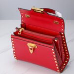 Valentino Garavani Rockstud Alcove-22*17*9CM - Image 9