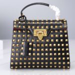 Valentino Garavani Rockstud Alcove-22*17*9CM - Image 3