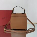 Valentino Garavani SuperVee Bag-20*19*12CM - Image 2