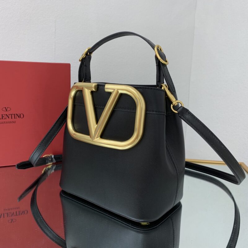 Valentino Garavani SuperVee Bag-20*19*12CM - Image 4