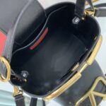 Valentino Garavani SuperVee Bag-20*19*12CM - Image 6